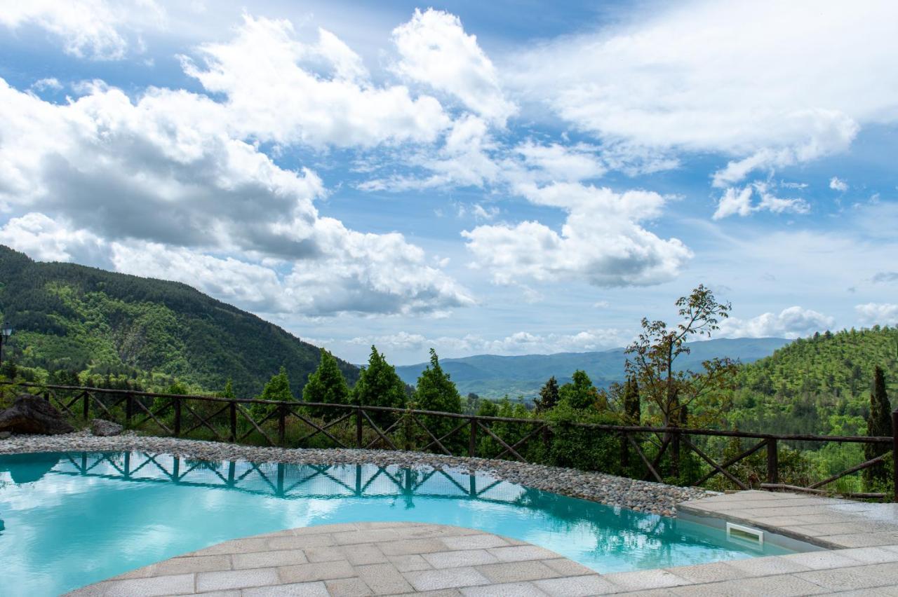Borgo I Tre Baroni - Spa Suites & Resort Poppi Ngoại thất bức ảnh