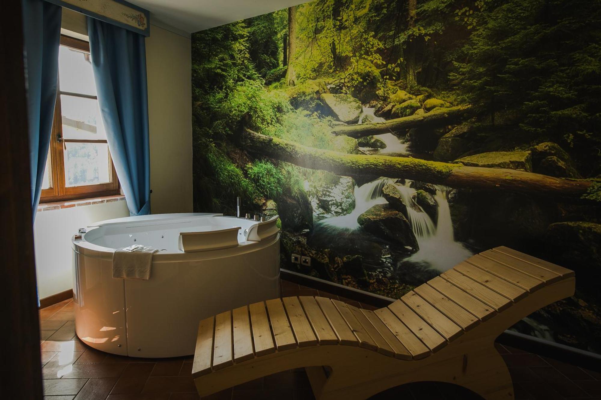 Borgo I Tre Baroni - Spa Suites & Resort Poppi Ngoại thất bức ảnh